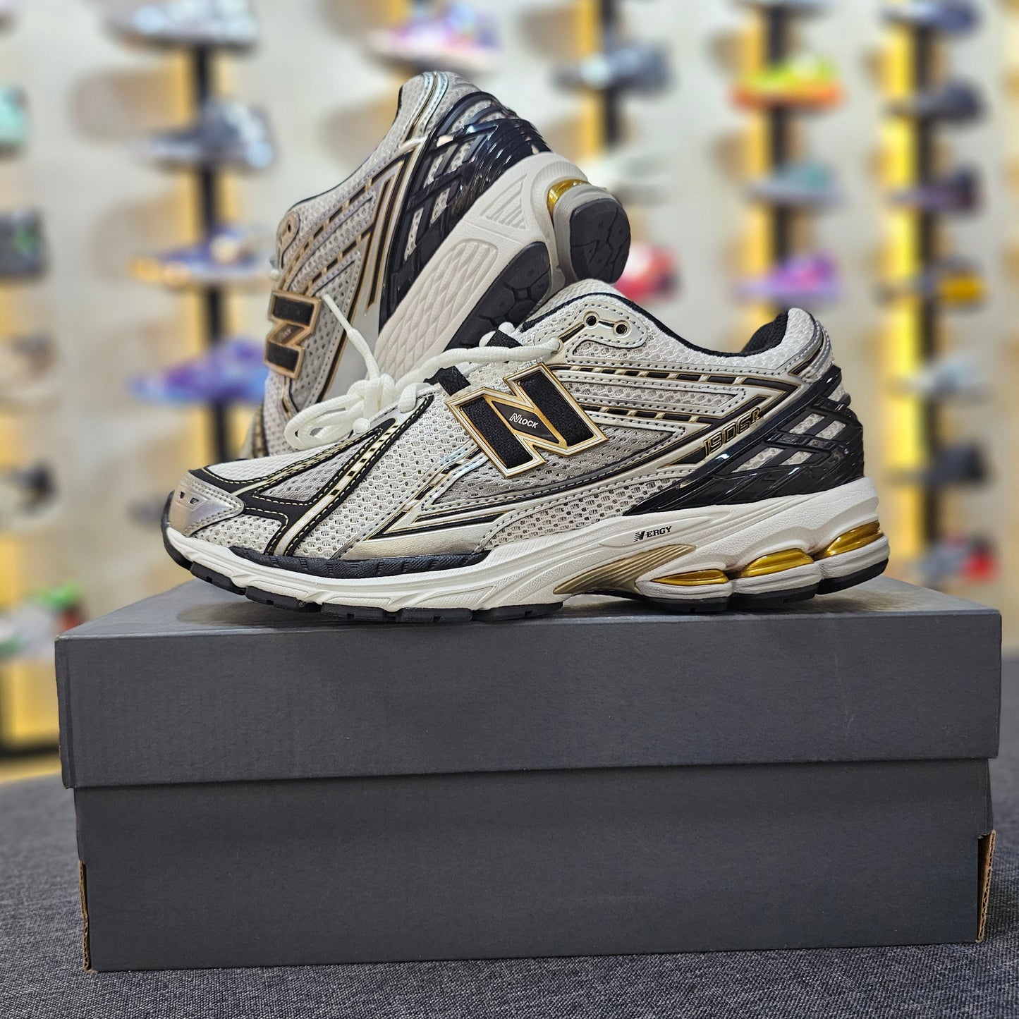 NB 1906R Metallic Gold