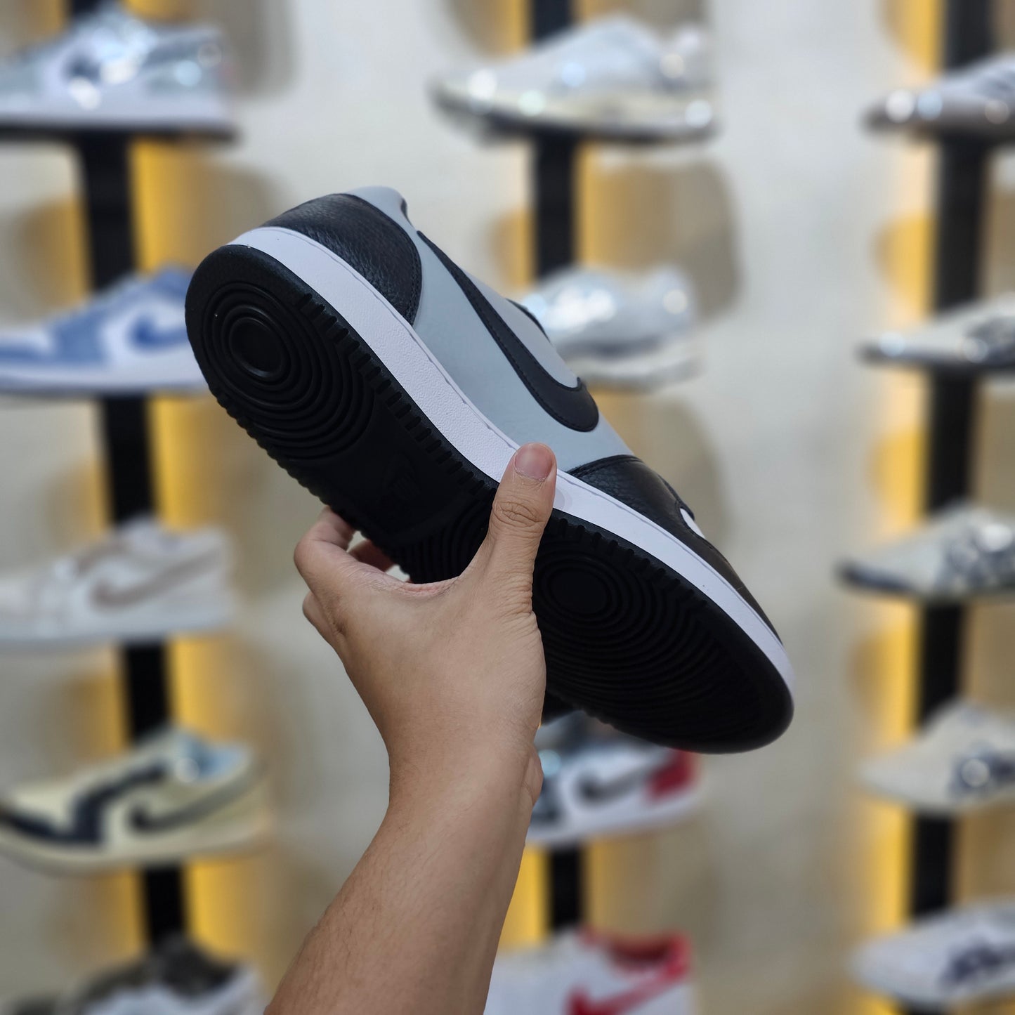 Ebernon Low Panda