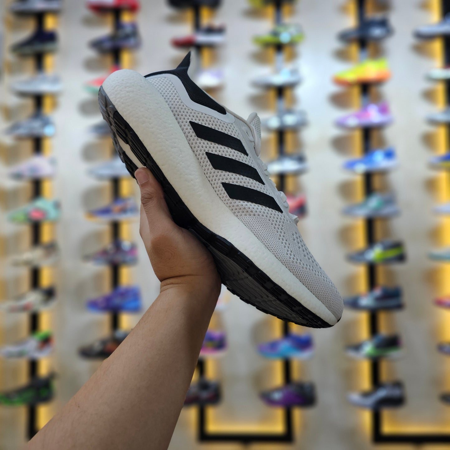 Pureboost Jet White/Black