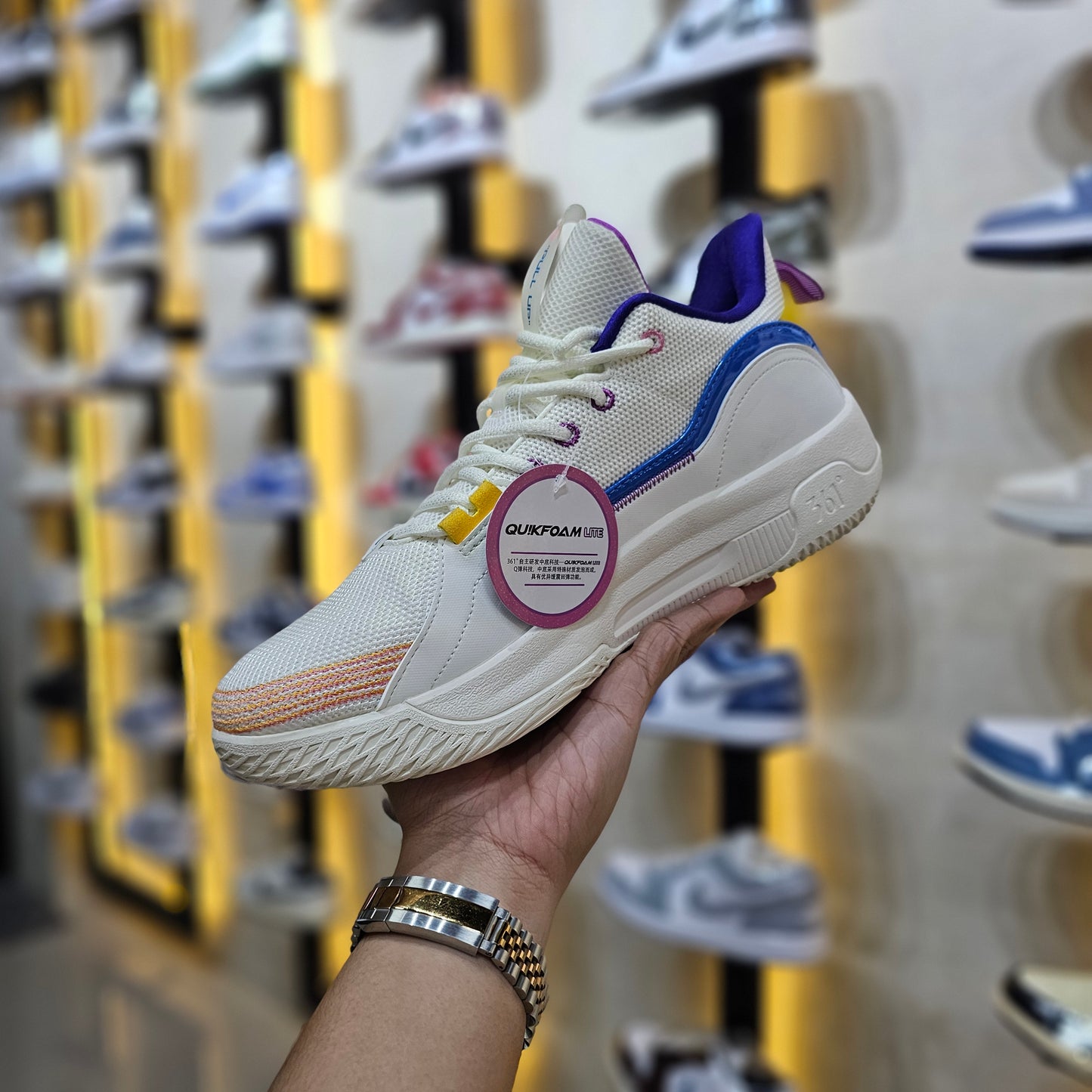 361 AG Pullup Rainbow Sail