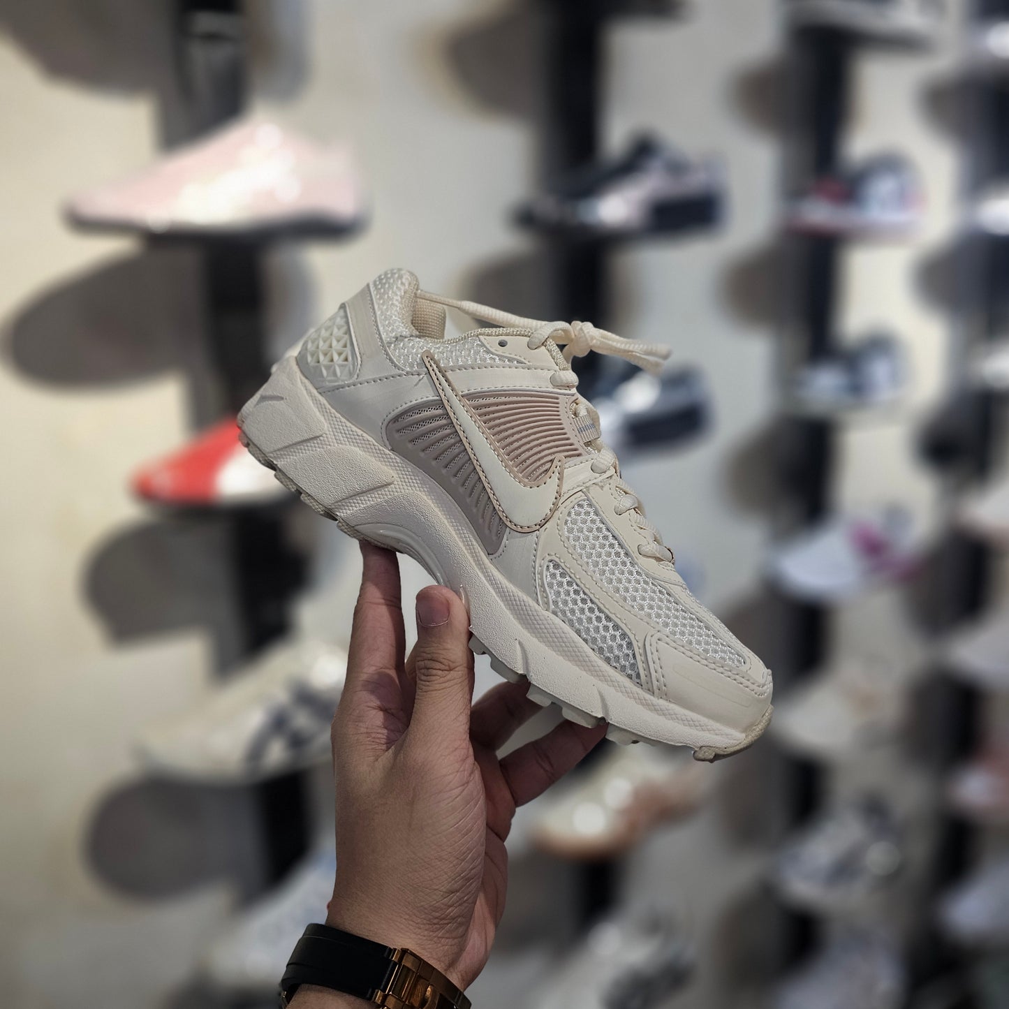 Vomero 5 Pale Ivory