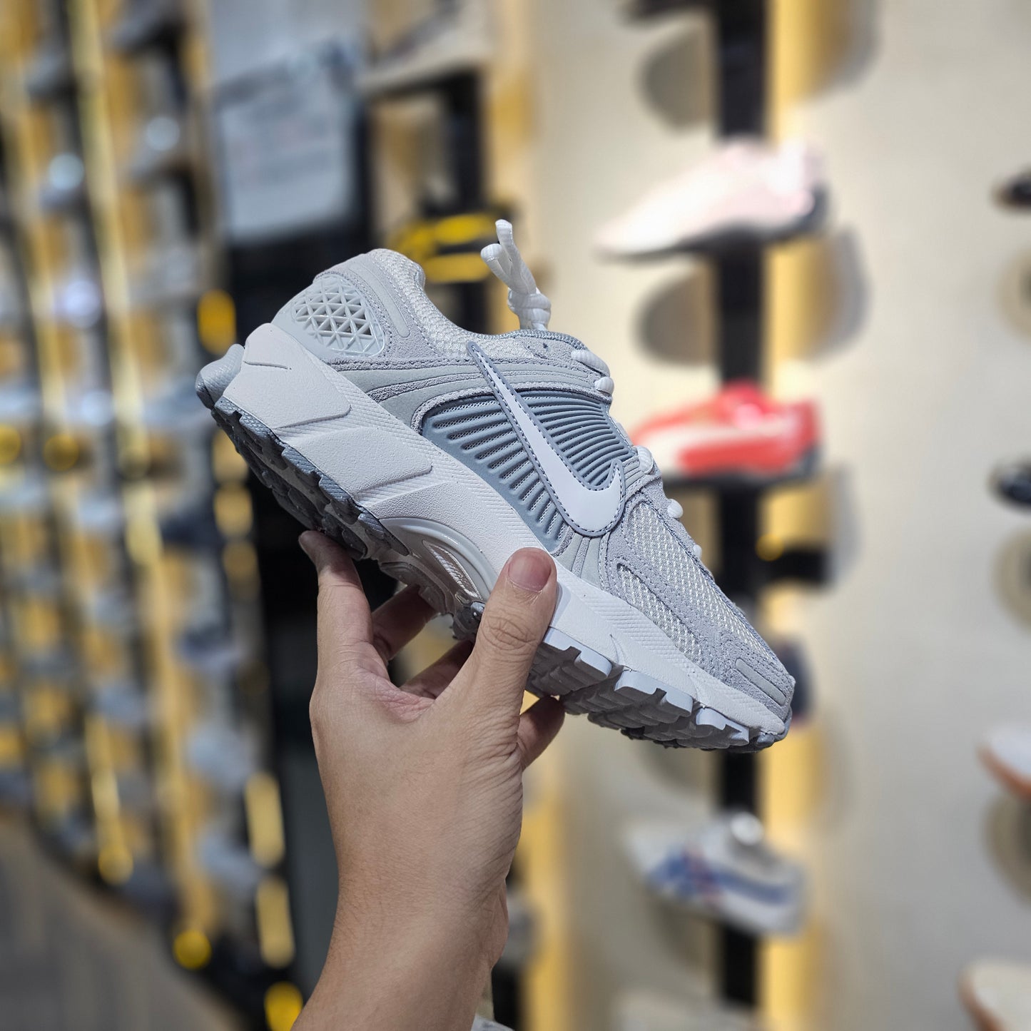 Vomero 5 Pure Platinum