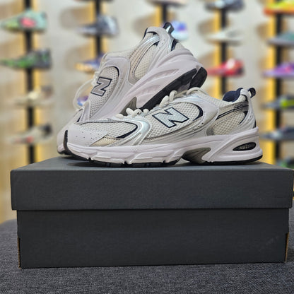 NB 530 White Silver Navy