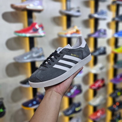 Gazelle Solid Grey