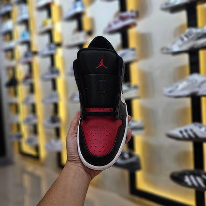 J1 Low Bred Toe