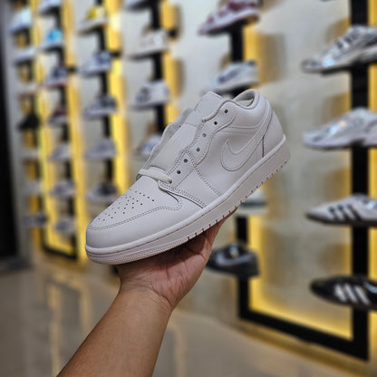 J1 Low Triple White Mens