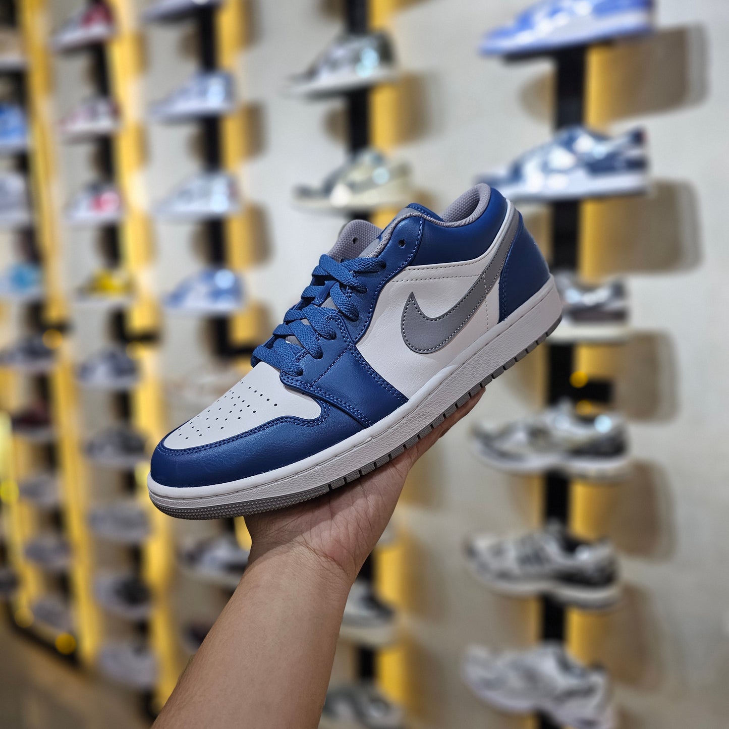 Jordan 1 Low True Blue