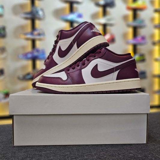 J1 Low Bordeaux Wmns