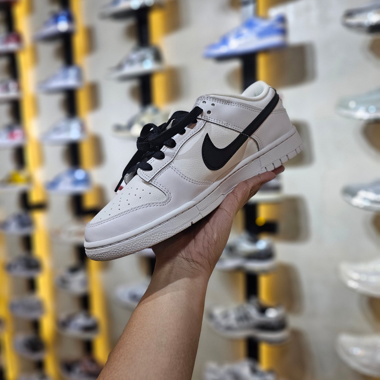 Dunk Low Reverse Panda