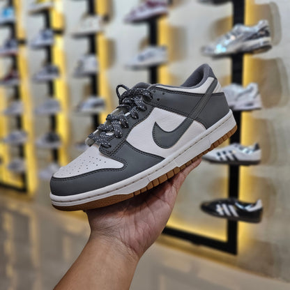 Dunk Low GS Smoke Grey