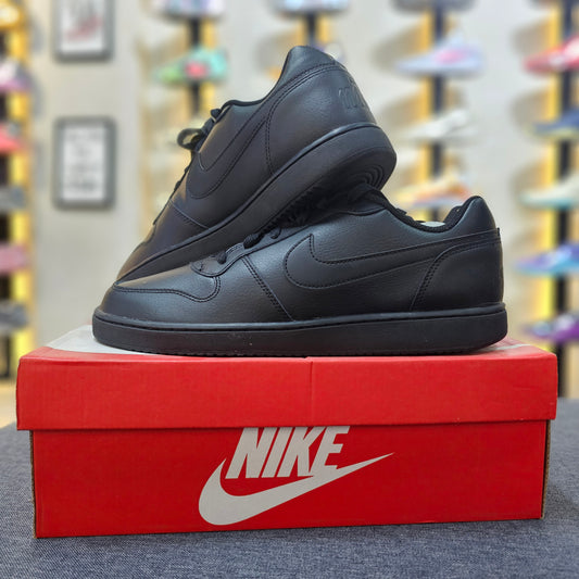 Ebernon Low Triple Black