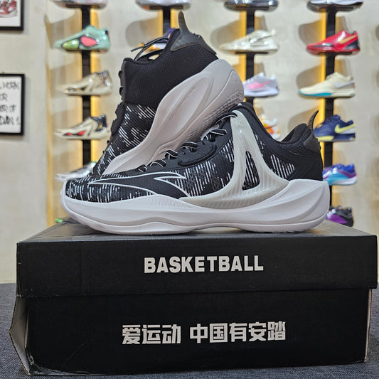 Anta KT Light Cavalry 8 Black