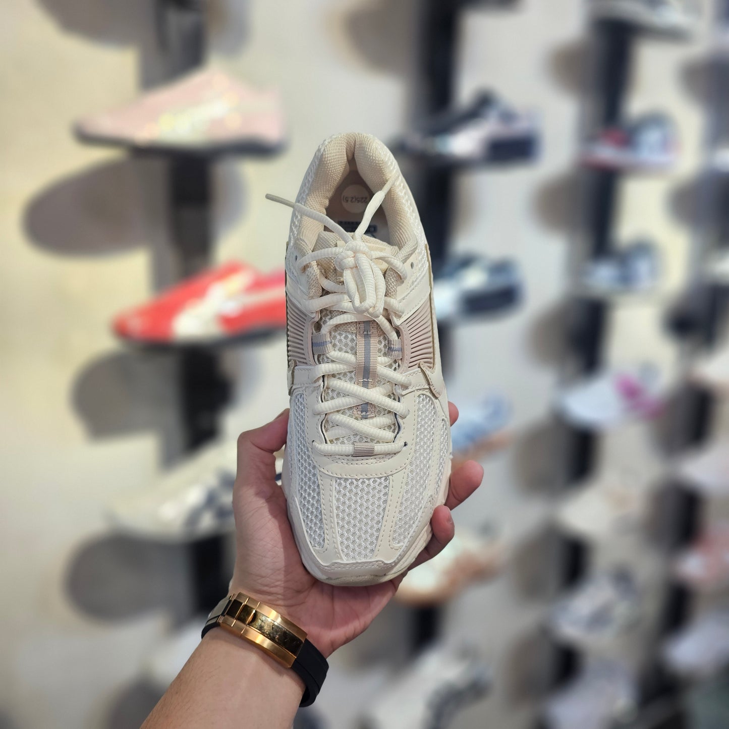 Vomero 5 Pale Ivory