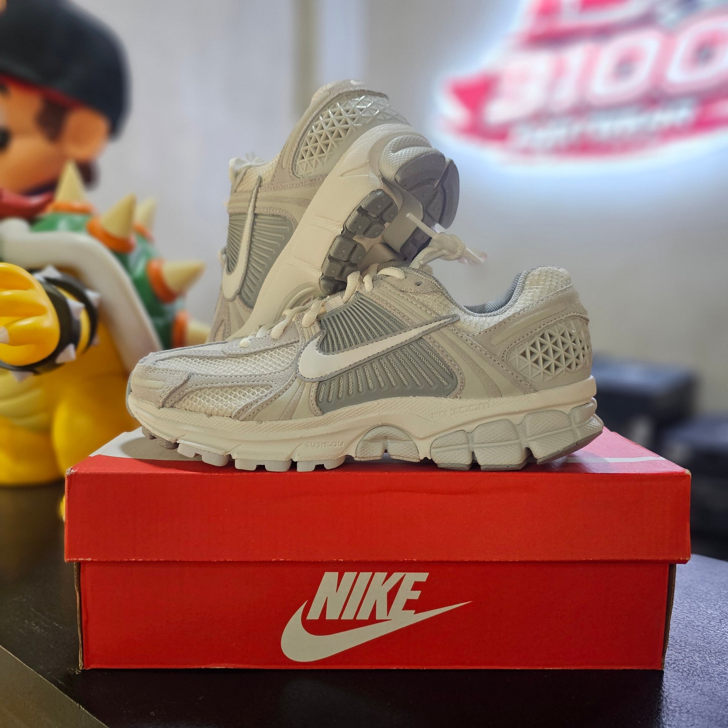 Vomero 5 Pure Platinum