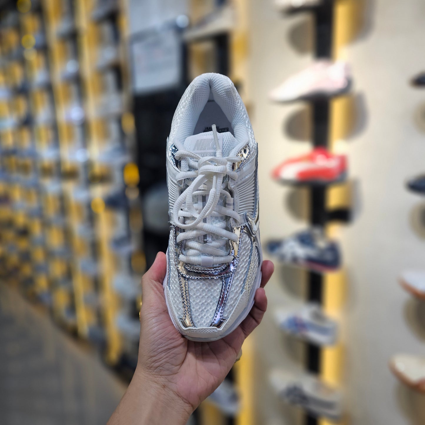 Vomero 5 Chrome Toe