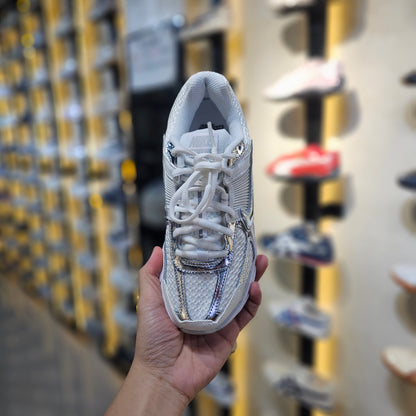 Vomero 5 Chrome Toe