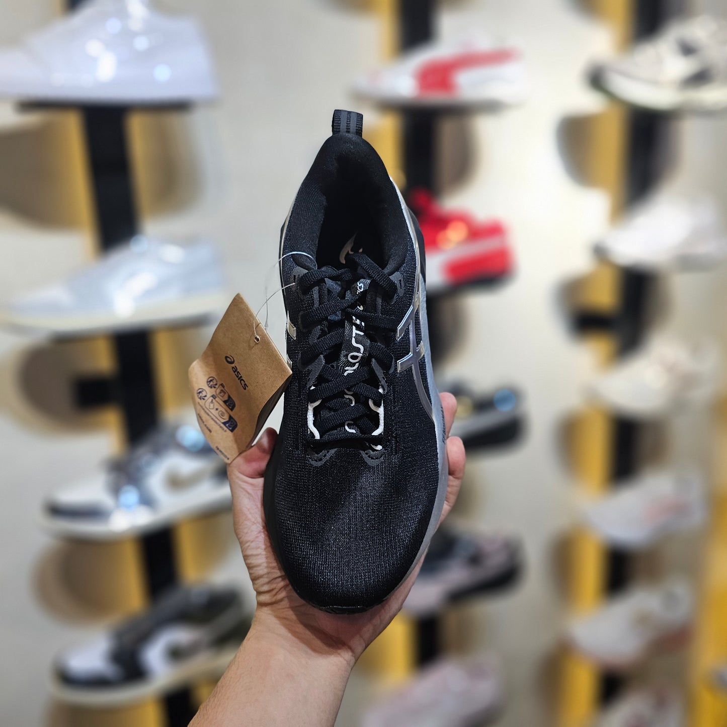 Novablast 5 Platinum Black