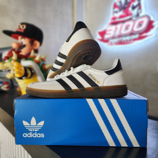 Spezial Cloud White